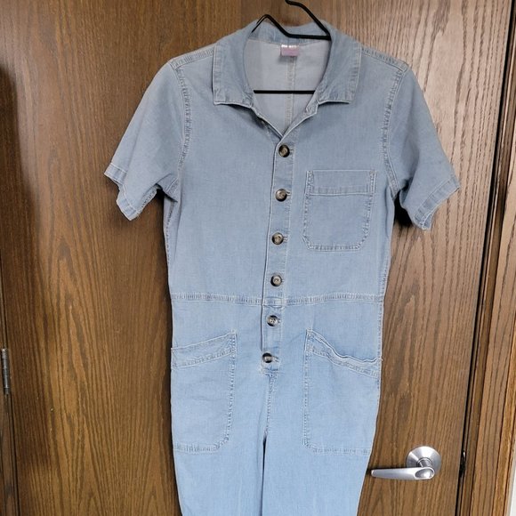 No Boundaries Short Sleeve Jumpsuit Juniors Size 7-9 - Picture 2 of 10